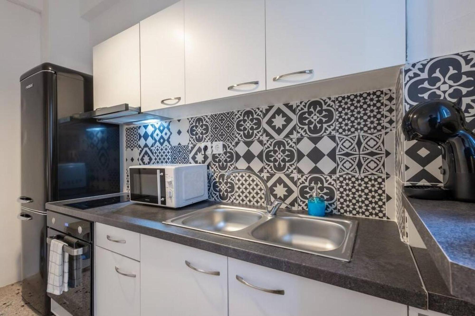 Roubnb Acropolis Museum 1Bd Apt Атина Екстериор снимка